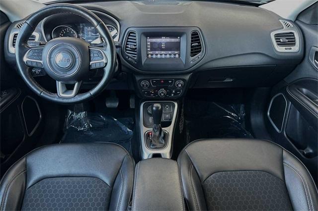 2019 Jeep Compass Vehicle Photo in ELK GROVE, CA 95757-8703