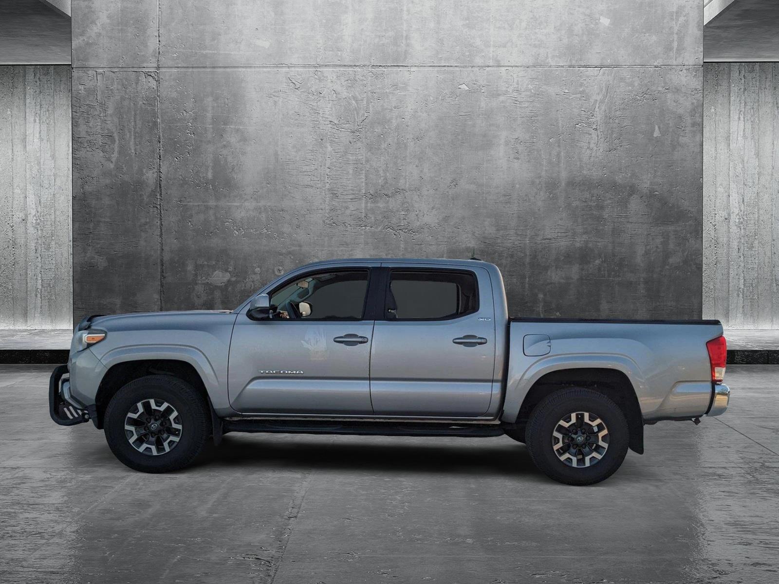 2017 Toyota Tacoma Vehicle Photo in Davie, FL 33331