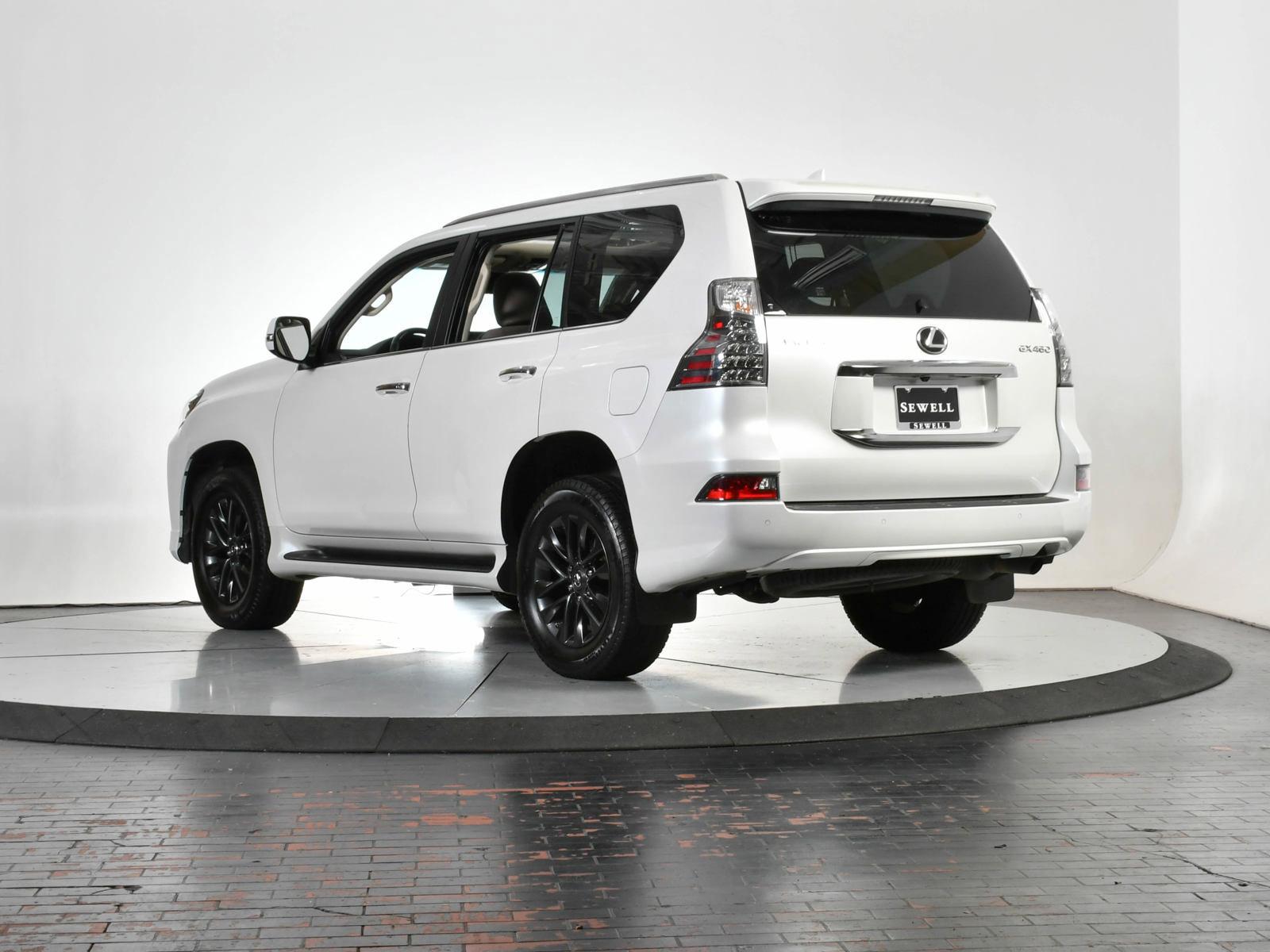 2023 Lexus GX 460 Vehicle Photo in DALLAS, TX 75235