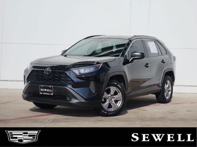 2019 Toyota RAV4 Vehicle Photo in GRAPEVINE, TX 76051-8302