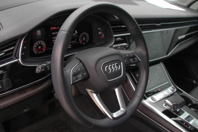 2023 Audi Q7 Vehicle Photo in SUGAR LAND, TX 77478