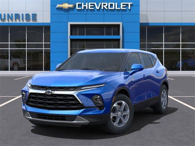 2024 Chevrolet Blazer Vehicle Photo in COLLIERVILLE, TN 38017-9006
