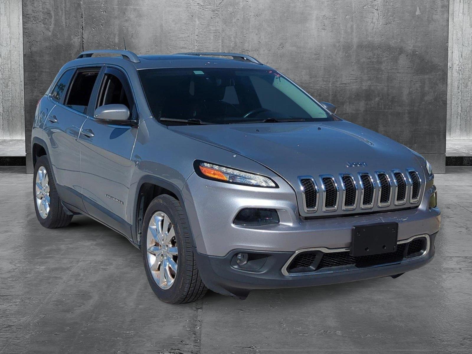 2017 Jeep Cherokee Vehicle Photo in Pembroke Pines, FL 33027