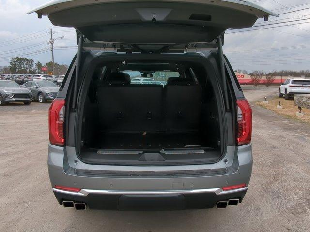 2025 GMC Yukon XL Vehicle Photo in ALBERTVILLE, AL 35950-0246