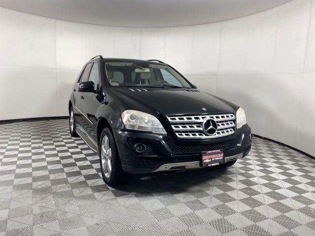 2011 Mercedes-Benz M-Class Vehicle Photo in MEDINA, OH 44256-9001