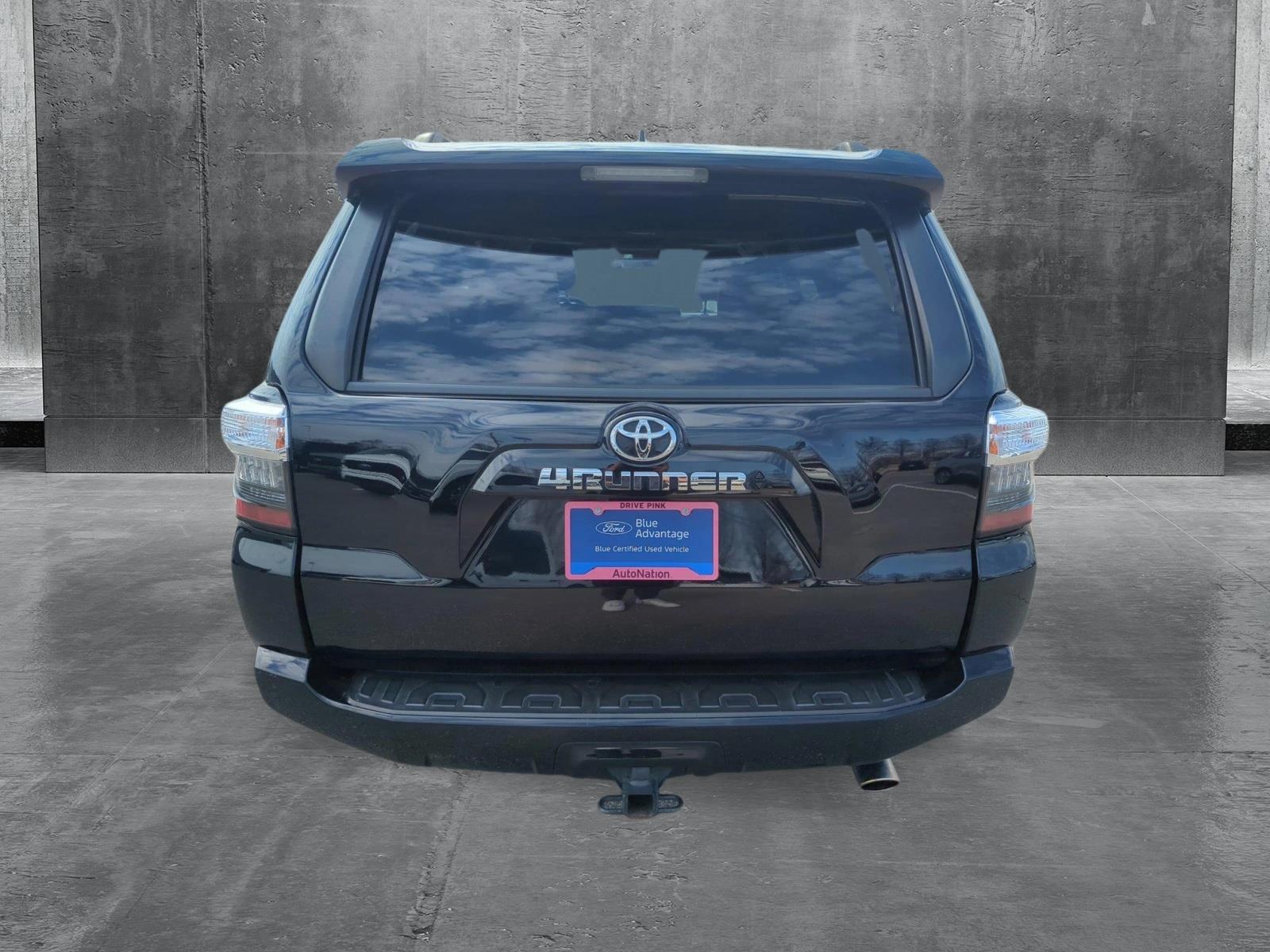 2022 Toyota 4Runner Vehicle Photo in Memphis, TN 38133