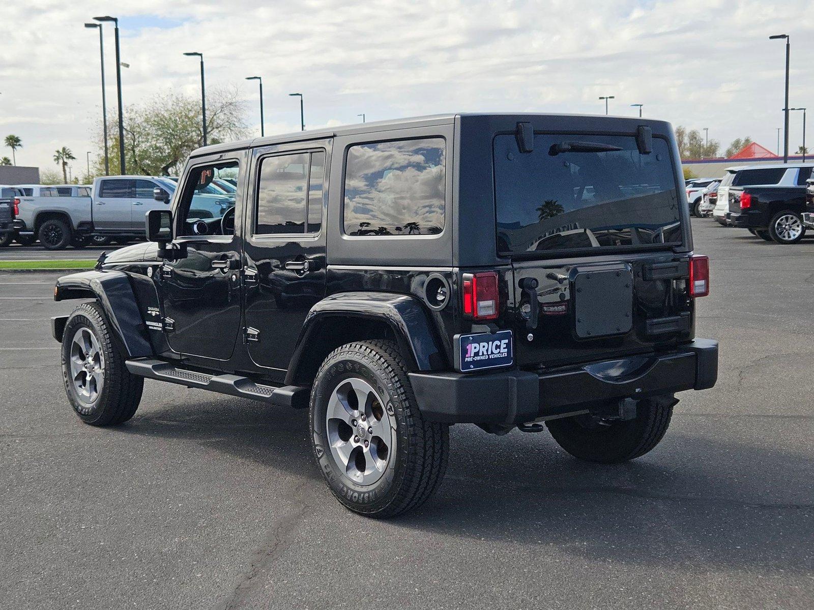 2017 Jeep Wrangler Unlimited Vehicle Photo in MESA, AZ 85206-4395