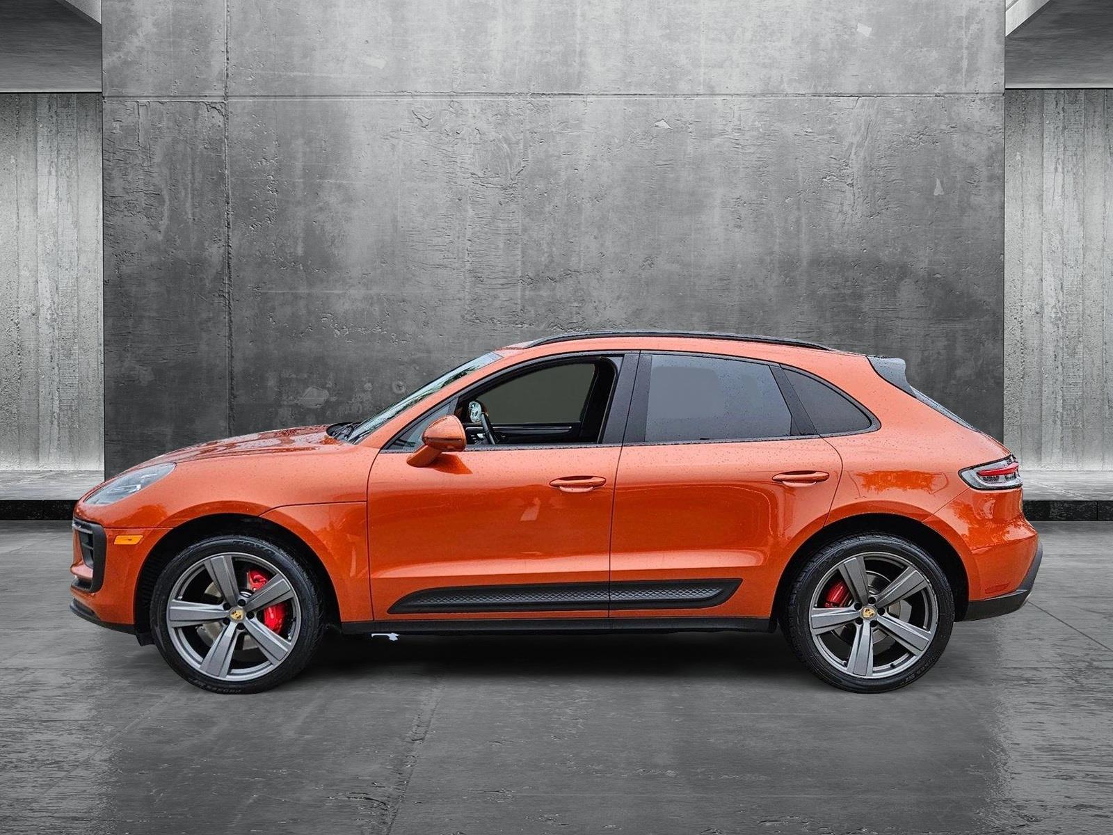 2022 Porsche Macan Vehicle Photo in Pembroke Pines , FL 33027