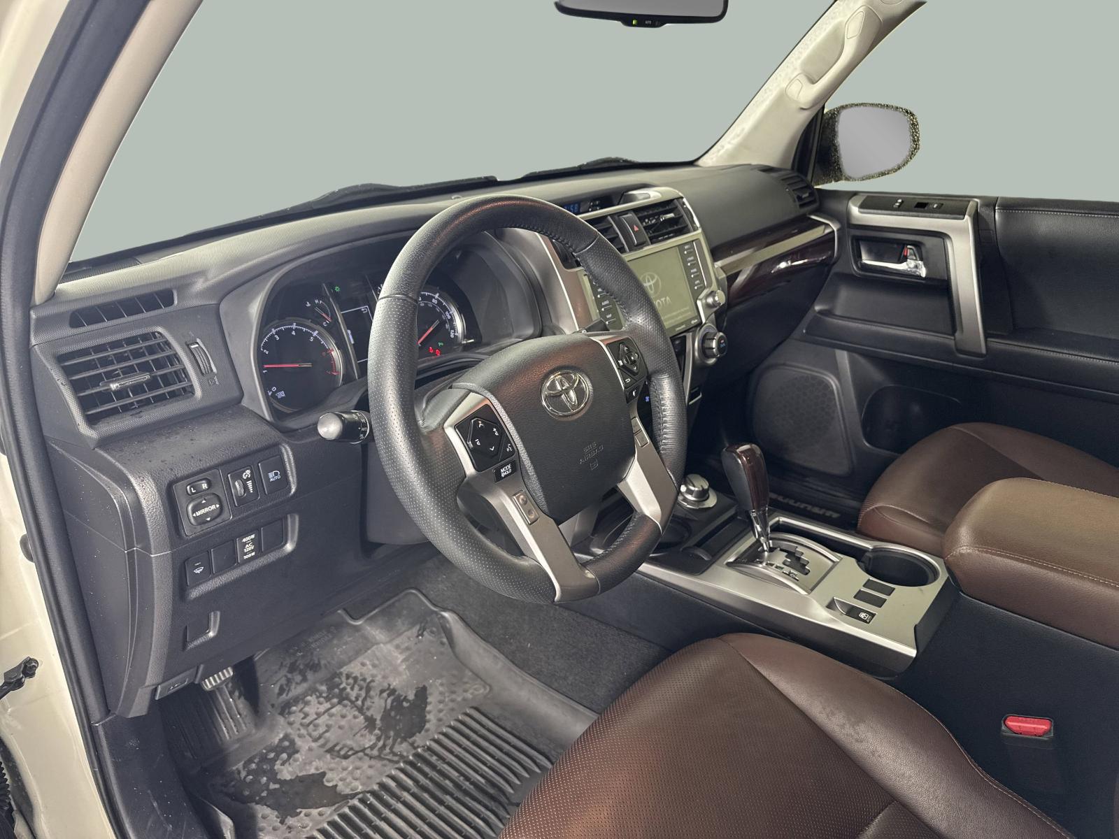2020 Toyota 4Runner Vehicle Photo in GEORGETOWN, TX 78626-7508