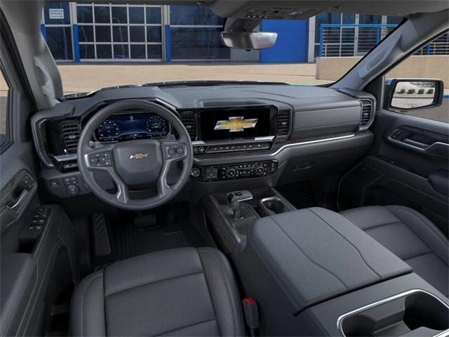 2025 Chevrolet Silverado 1500 Vehicle Photo in ENGLEWOOD, CO 80113-6708