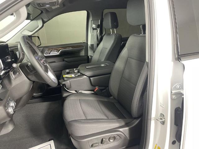 2024 GMC Sierra 1500 Vehicle Photo in GILBERT, AZ 85297-0402