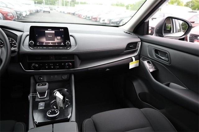 2025 Nissan Rogue Vehicle Photo in Hazelwood, MO 63042