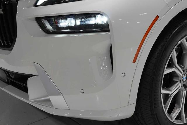 2024 BMW X7 xDrive40i Vehicle Photo in GRAPEVINE, TX 76051