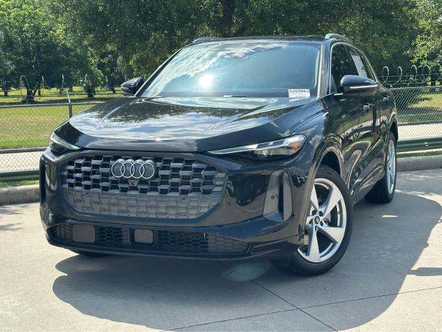 2025 Audi Q5 Vehicle Photo in HOUSTON, TX 77090