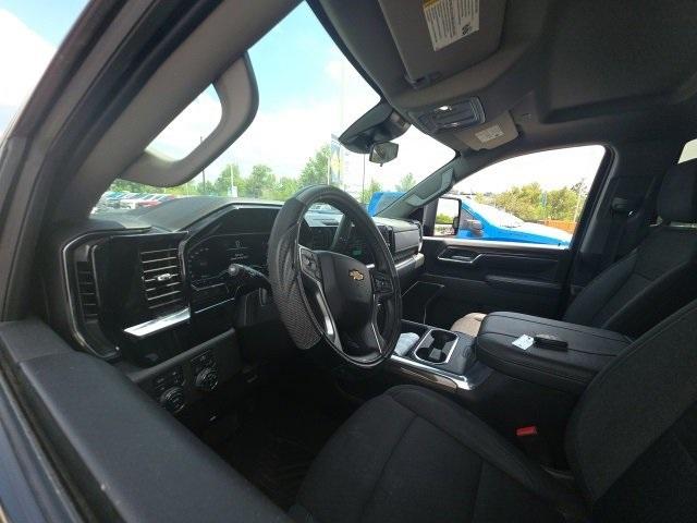 2024 Chevrolet Silverado 2500 HD Vehicle Photo in ENGLEWOOD, CO 80113-6708