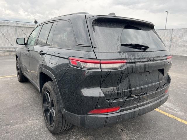 2023 Jeep Grand Cherokee Vehicle Photo in GREEN BAY, WI 54304-5303