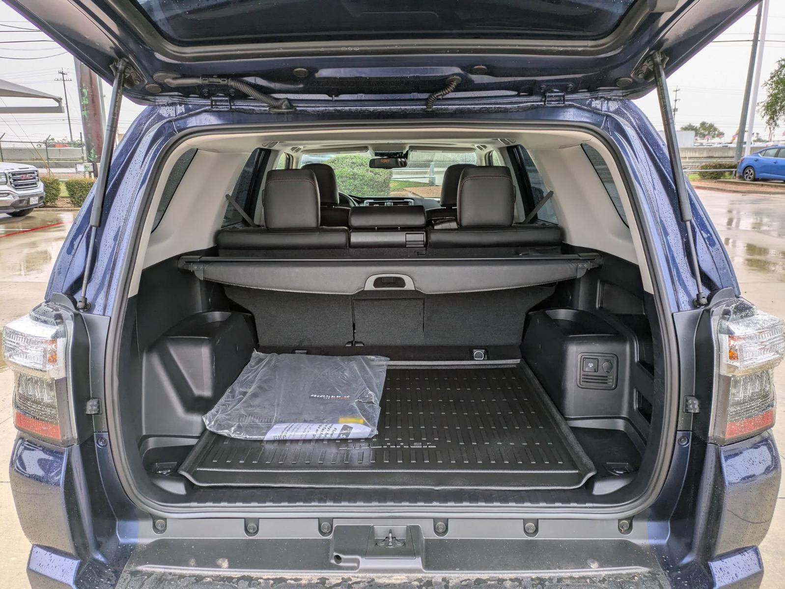 2024 Toyota 4Runner Vehicle Photo in SELMA, TX 78154-1460