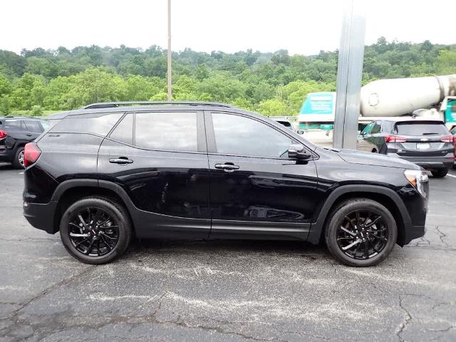 2023 GMC Terrain Vehicle Photo in ZELIENOPLE, PA 16063-2910