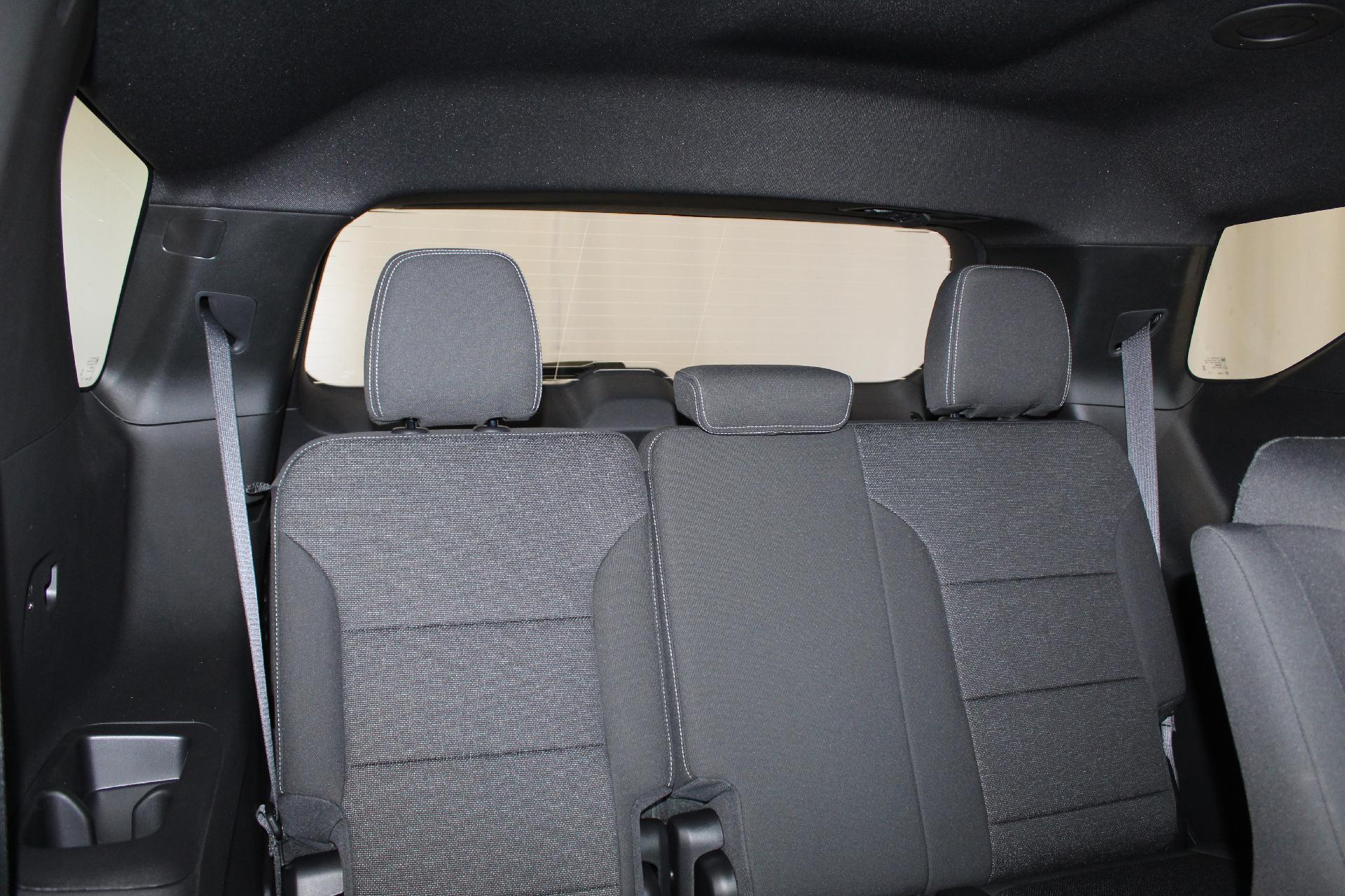 2025 Chevrolet Traverse Vehicle Photo in NORTHAMPTON, MA 01060-1120