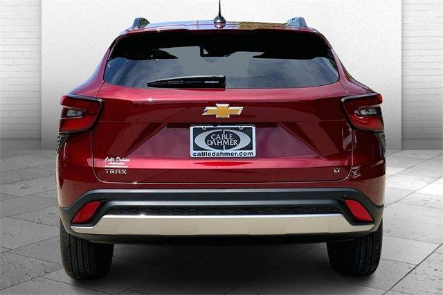 2025 Chevrolet Trax Vehicle Photo in KANSAS CITY, MO 64114-4502