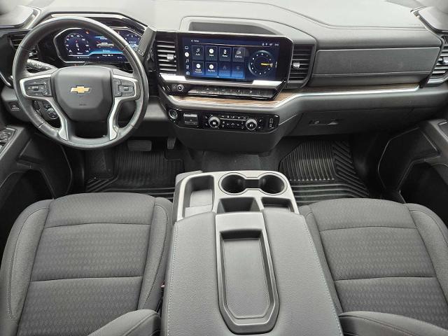 2022 Chevrolet Silverado 1500 Vehicle Photo in DENTON, TX 76210-9321