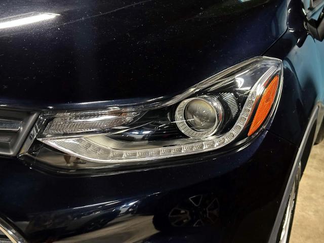 2022 Chevrolet Trax Vehicle Photo in Roslyn, NY 11576