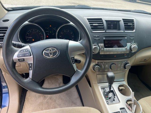2011 Toyota Highlander Vehicle Photo in MILFORD, OH 45150-1684