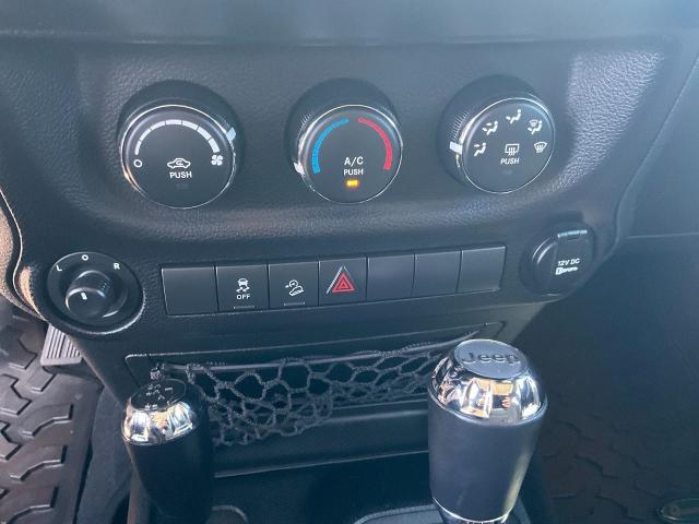 2017 Jeep Wrangler Unlimited Vehicle Photo in Kaukauna, WI 54130