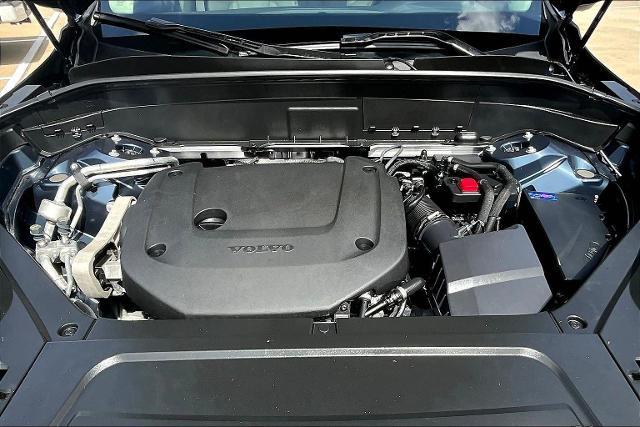 2023 Volvo XC90 Vehicle Photo in Houston, TX 77007