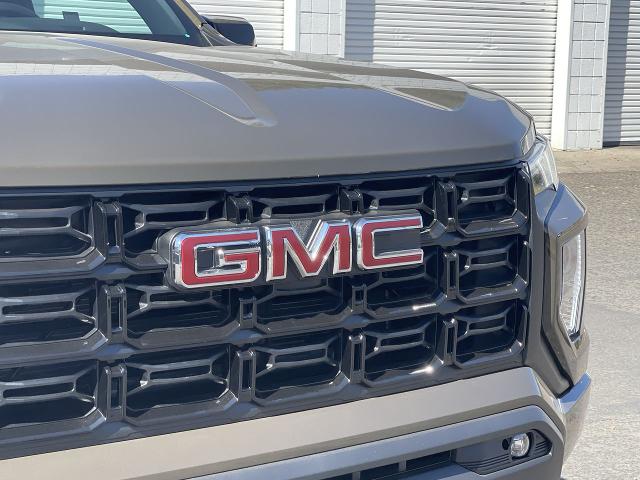 2024 GMC Canyon Vehicle Photo in TURLOCK, CA 95380-4918