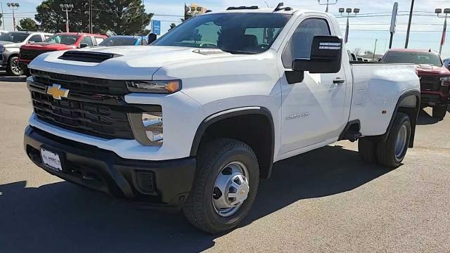 2025 Chevrolet Silverado 3500 HD Vehicle Photo in MIDLAND, TX 79703-7718