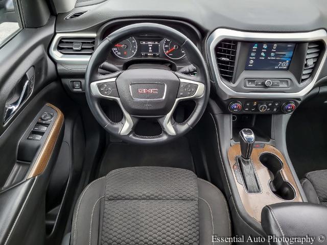 2017 GMC Acadia Vehicle Photo in OAK LAWN, IL 60453-2517