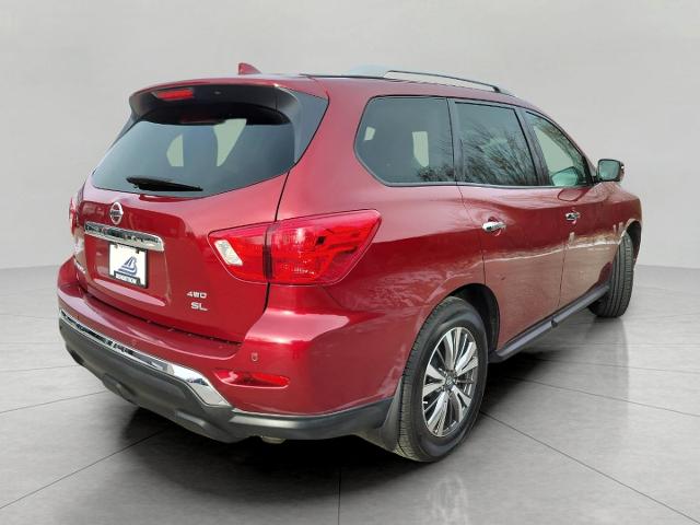 2019 Nissan Pathfinder Vehicle Photo in Appleton, WI 54914