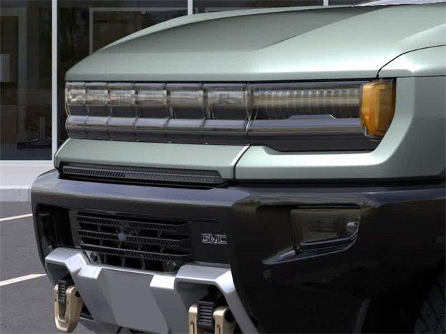 2024 GMC HUMMER EV SUV Vehicle Photo in COLLIERVILLE, TN 38017-9006