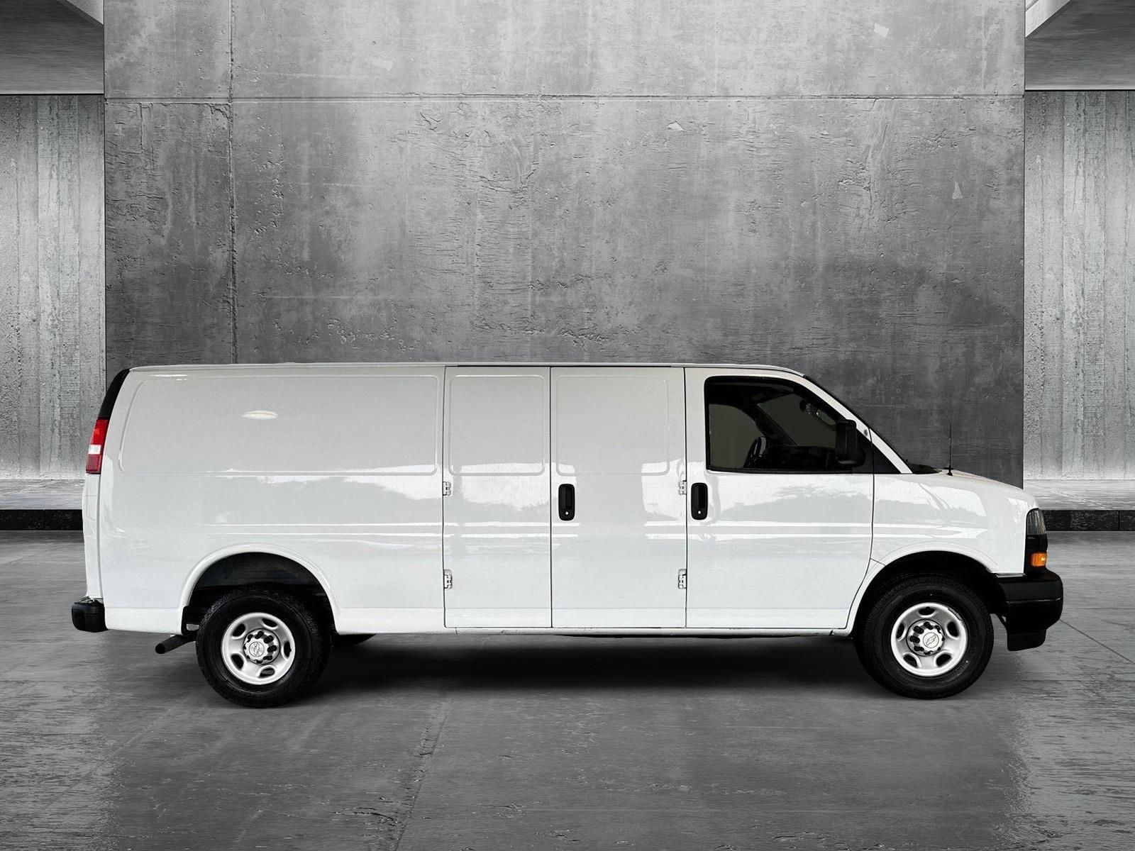 2022 Chevrolet Express Cargo Van Vehicle Photo in Hollywood, FL 33021