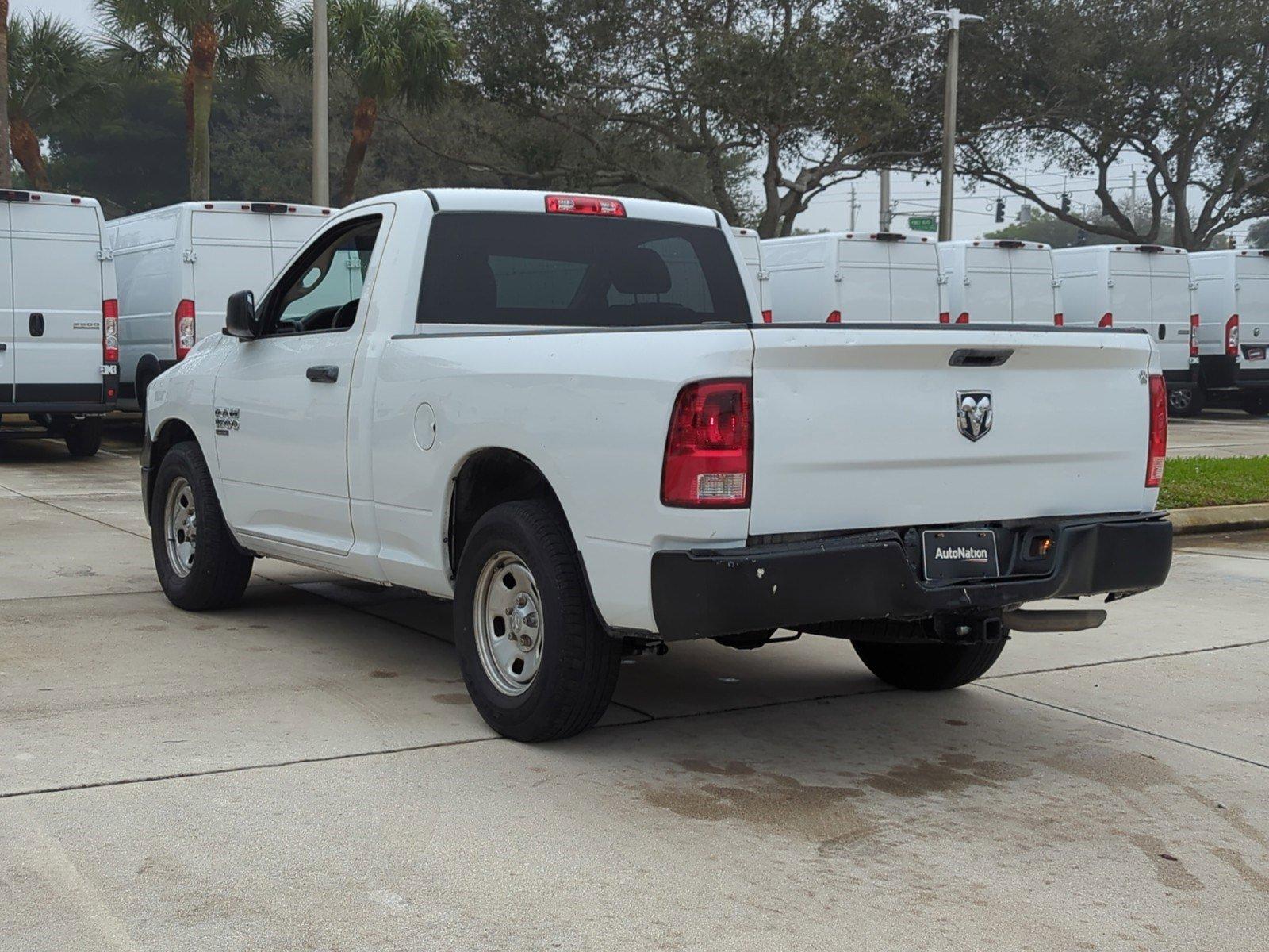 2020 Ram 1500 Classic Vehicle Photo in Pembroke Pines, FL 33027