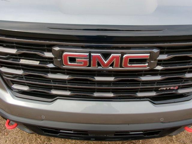 2025 GMC Acadia Vehicle Photo in ALBERTVILLE, AL 35950-0246