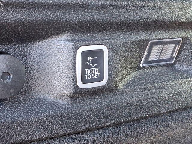 2022 Jeep Grand Cherokee L Vehicle Photo in DANBURY, CT 06810-5034