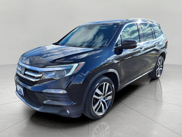 2016 Honda Pilot Vehicle Photo in Oshkosh, WI 54904