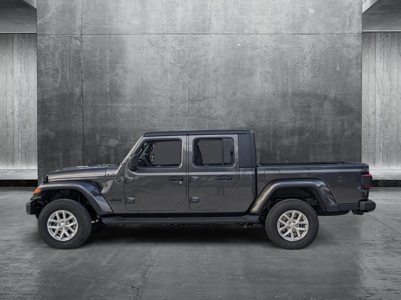 2023 Jeep Gladiator Vehicle Photo in Pembroke Pines, FL 33027