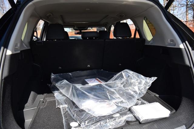 2025 Nissan Rogue Vehicle Photo in Ballwin, MO 63011