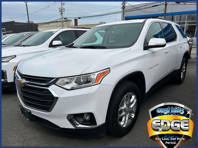 2021 Chevrolet Traverse Vehicle Photo in Roslyn, NY 11576