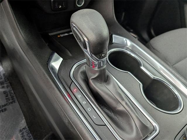 2022 Chevrolet Traverse Vehicle Photo in ENGLEWOOD, CO 80113-6708