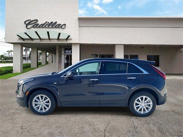 Used 2023 Cadillac XT4 Luxury with VIN 1GYAZAR46PF152775 for sale in Fort Lauderdale, FL