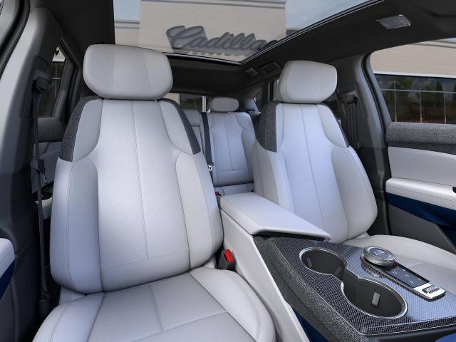 2025 Cadillac OPTIQ Vehicle Photo in TREVOSE, PA 19053-4984