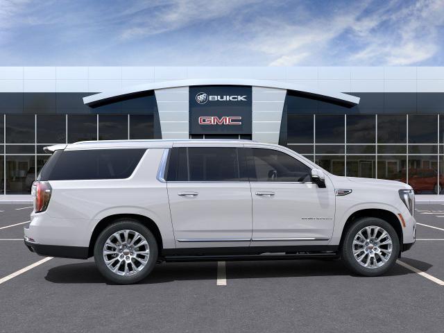 2025 GMC Yukon XL Vehicle Photo in GREEN BAY, WI 54303-3330