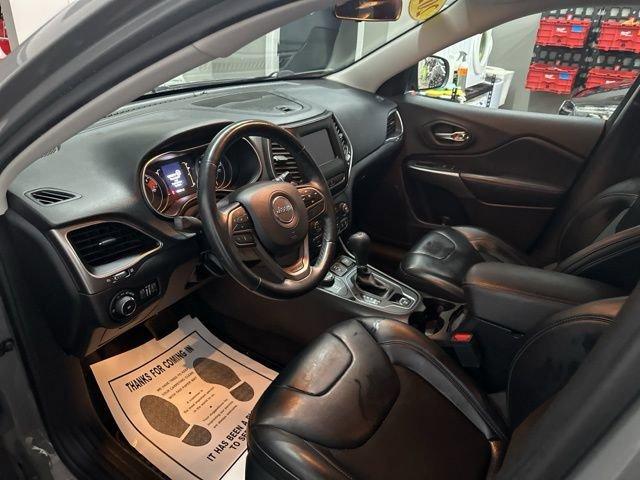 2020 Jeep Cherokee Vehicle Photo in MEDINA, OH 44256-9631