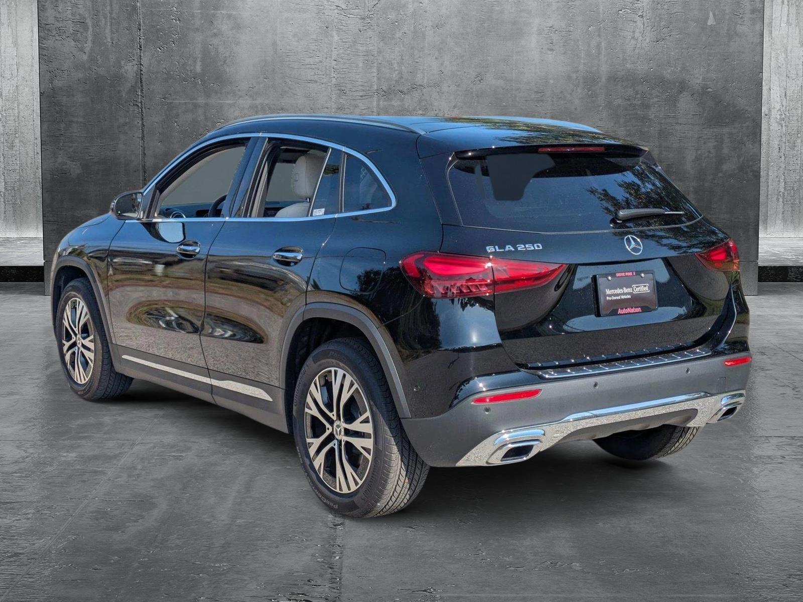 2025 Mercedes-Benz GLA Vehicle Photo in Sarasota, FL 34231