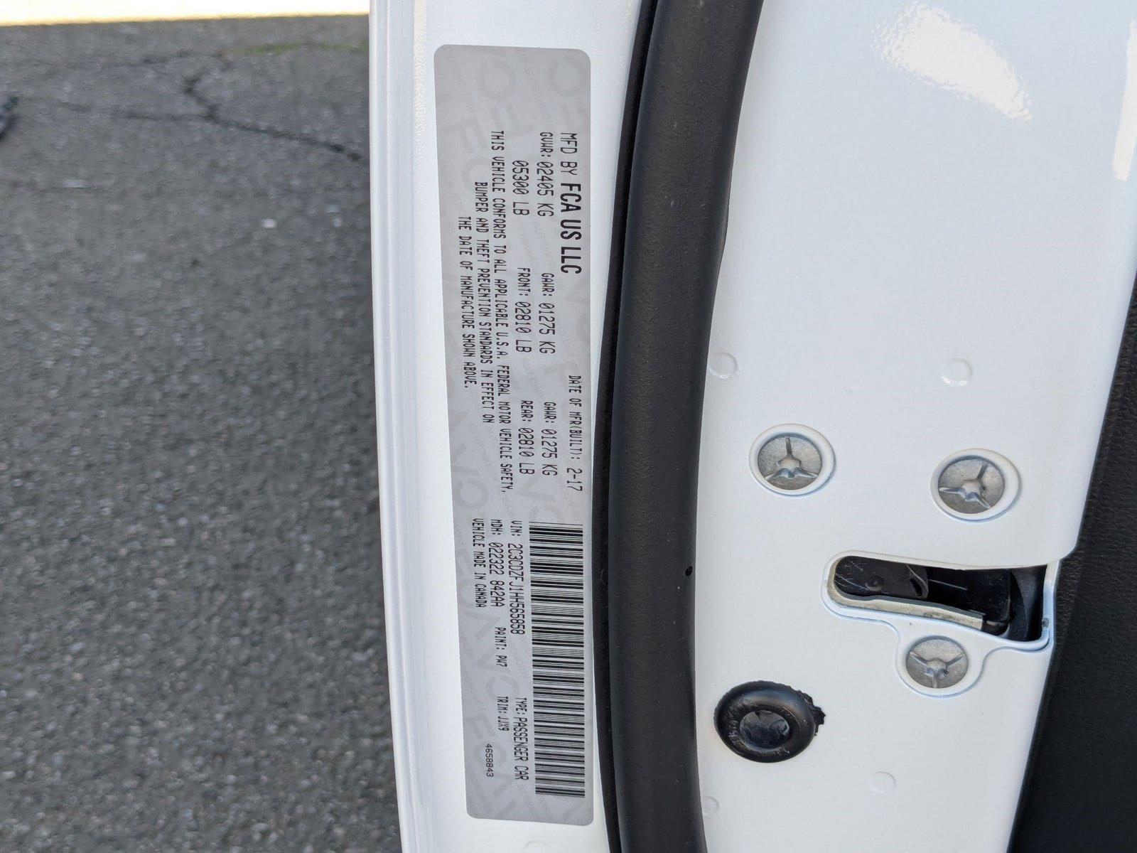 2017 Dodge Challenger Vehicle Photo in Valencia, CA 91355