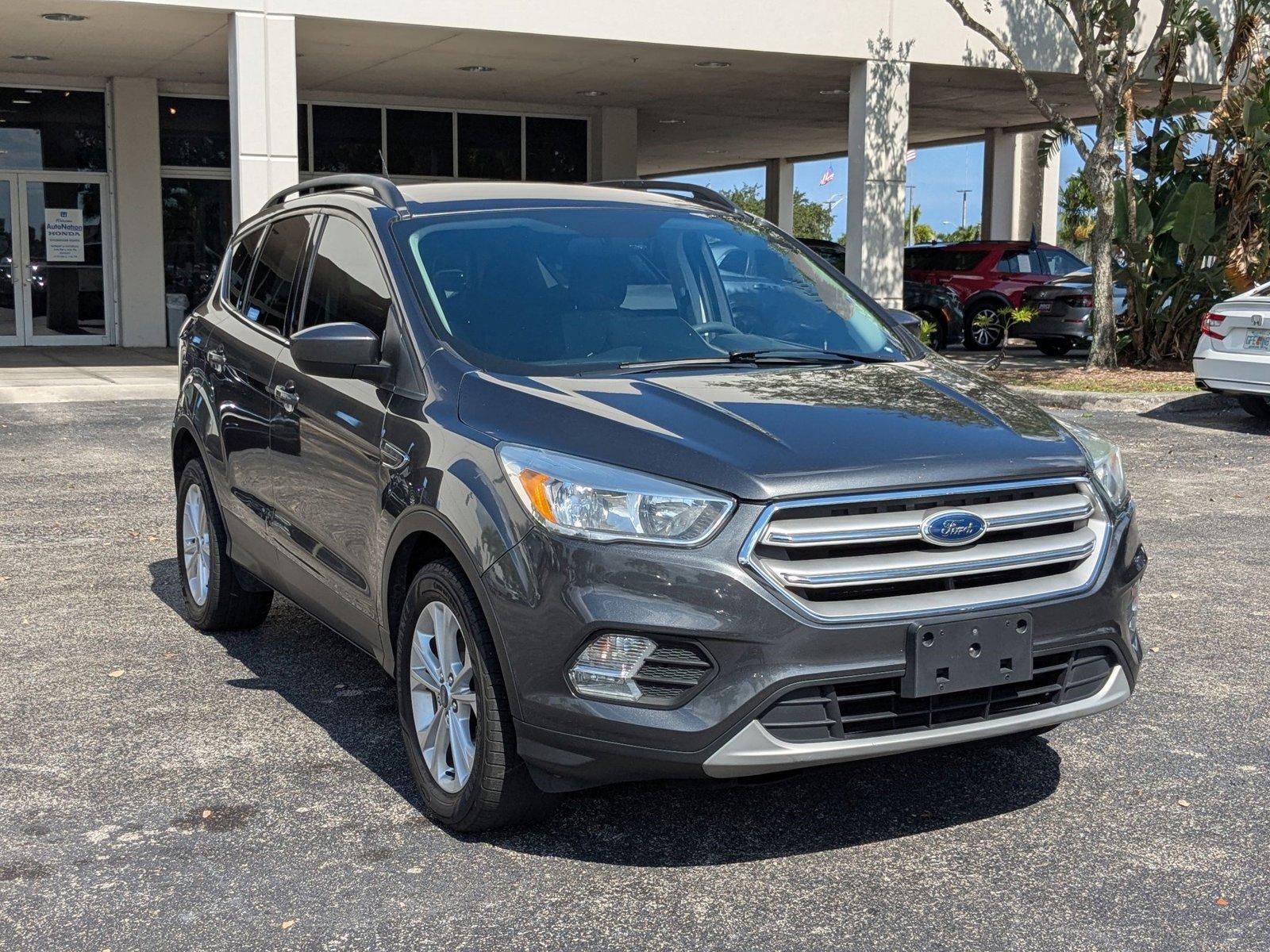 2018 Ford Escape Vehicle Photo in Miami, FL 33015